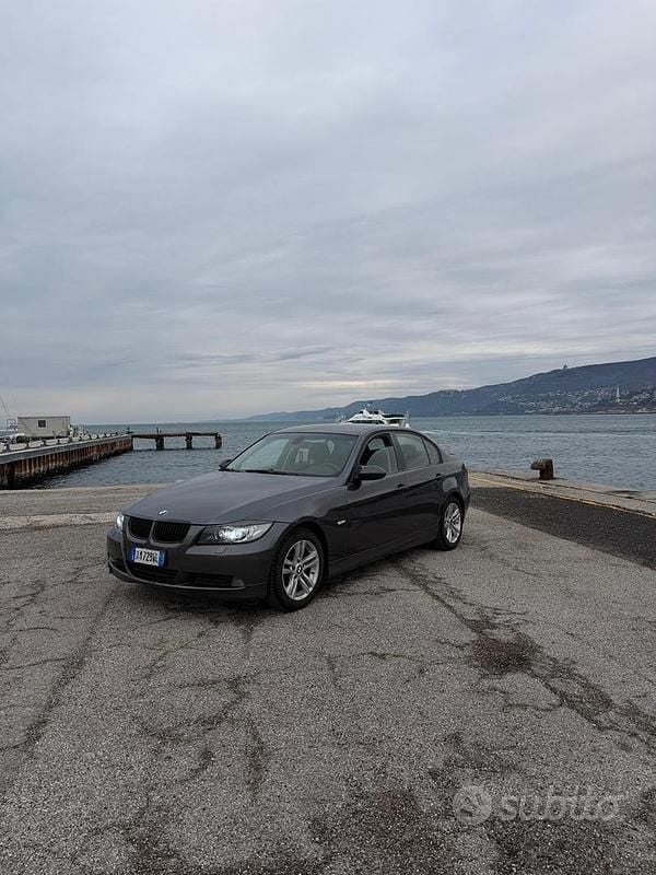 Usata BMW 320 177 CV (130 kW) 2007 Nero Berlina