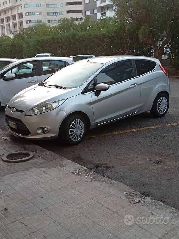 Usata Ford Fiesta 97 CV (71 kW) 2009 Utilitaria