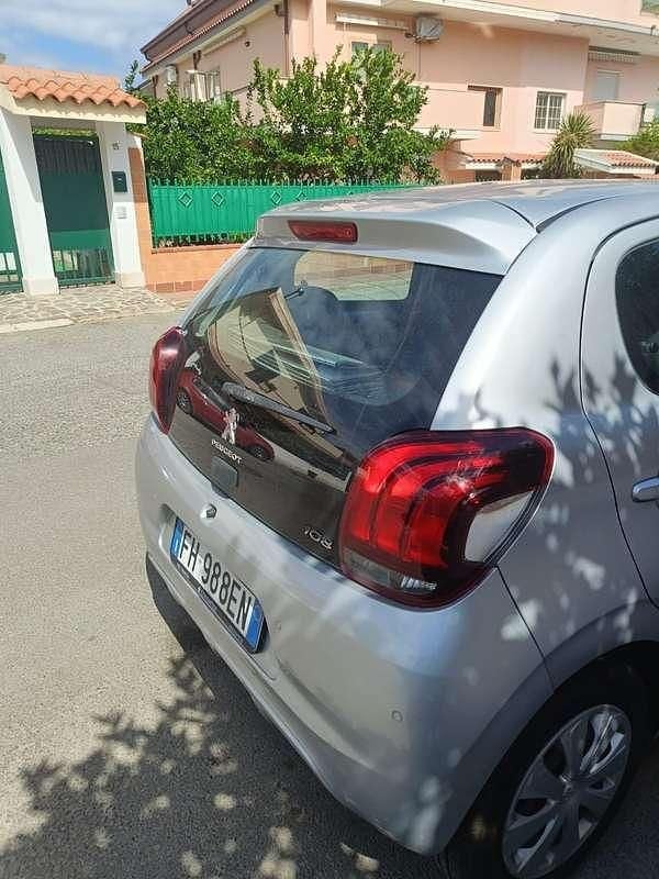 Grigio Usata 2017 Peugeot 108 Active Due volumi | 5500 € (Super prezzo) - Immagine 1/4