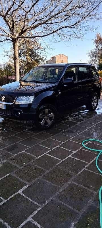 Usata Suzuki Grand Vitara 129 CV (94 kW) 2007 Nero SUV
