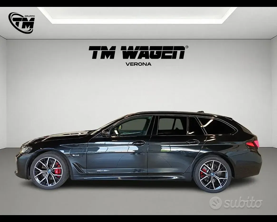 Usata BMW 530e M Sport 184 CV (135 kW) 2023 Nero Station wagon