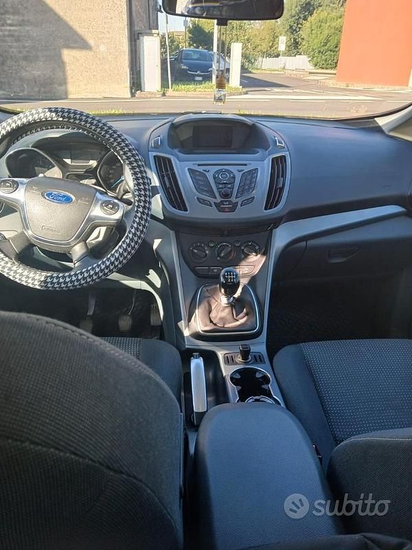 Usata Ford C-MAX 150 CV (110 kW) 2011 Grigio Monovolume