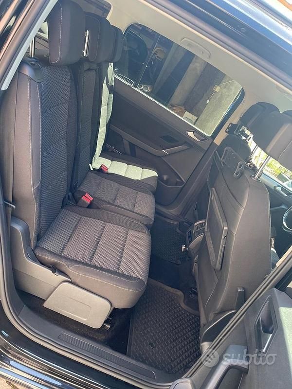 Usata VW Touran 102 CV (75 kW) 2019 Nero Monovolume
