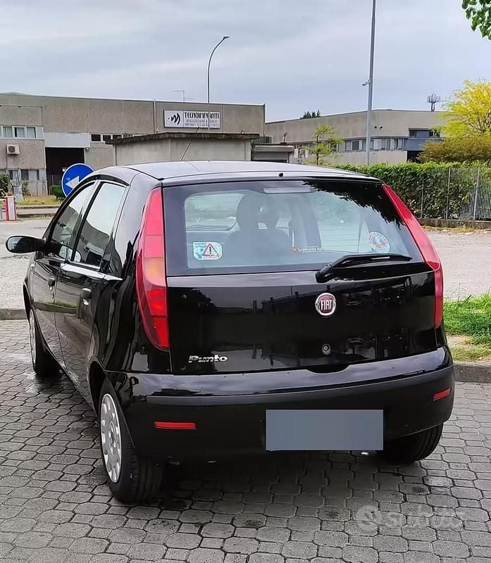 Usata Fiat Punto 2009 Nero Utilitaria