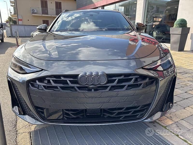 Nuova Audi A6 Ambiente 204 CV (150 kW) 2025 Grigio Station wagon