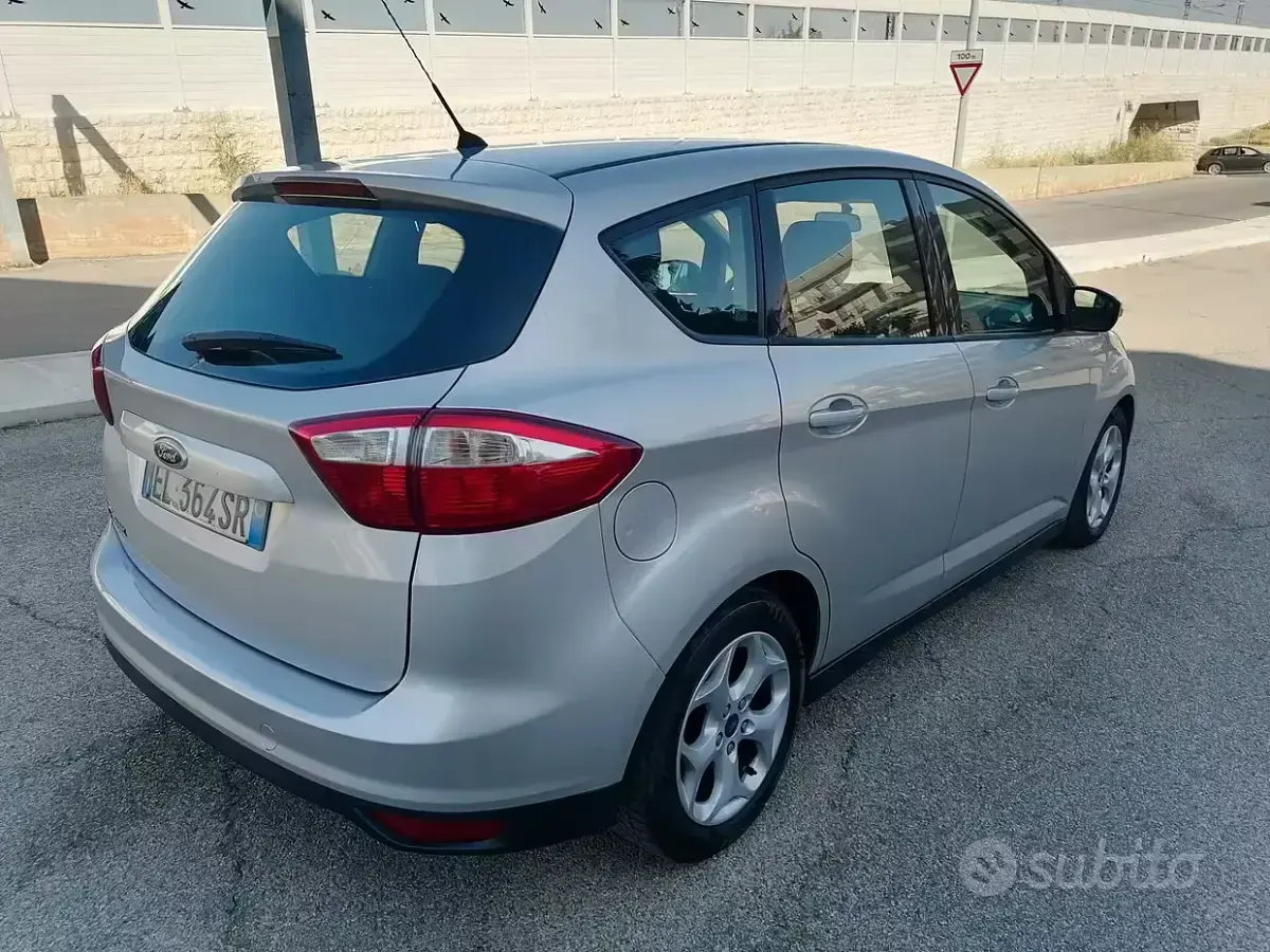 Usata Ford C-MAX Titanium 115 CV (84 kW) 2012 Grigio Monovolume