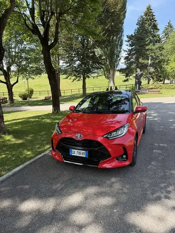 Usata Toyota Yaris Hybrid Business Edition 116 CV (85 kW) 2022 Utilitaria