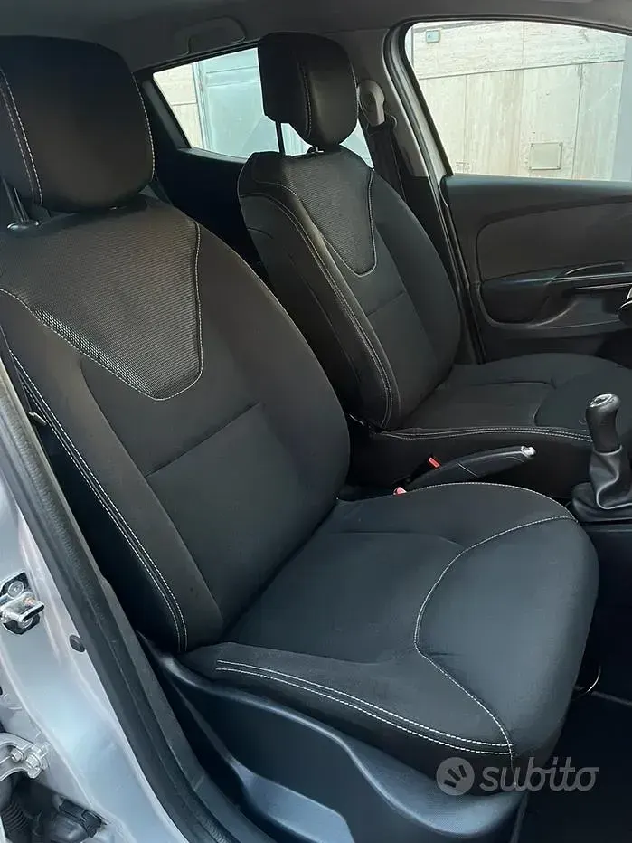 Usata Renault Clio IV 75 CV (55 kW) 2015 Grigio Berlina