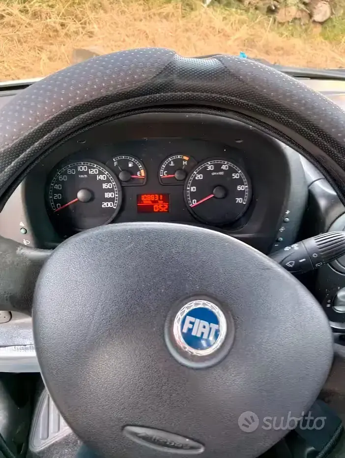 Usata Fiat Doblò 103 CV (75 kW) 2004 Bianco Monovolume