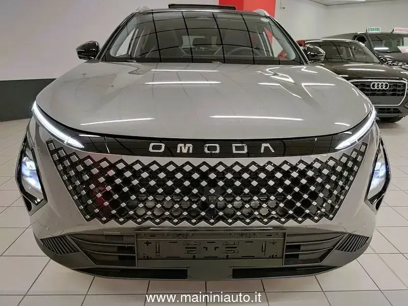 Nuova Omoda 5 147 CV (108 kW) 2026 Grigio scuro SUV