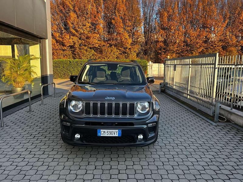 Usata Jeep Renegade Limited 131 CV (96 kW) 2023 Graphite grey SUV