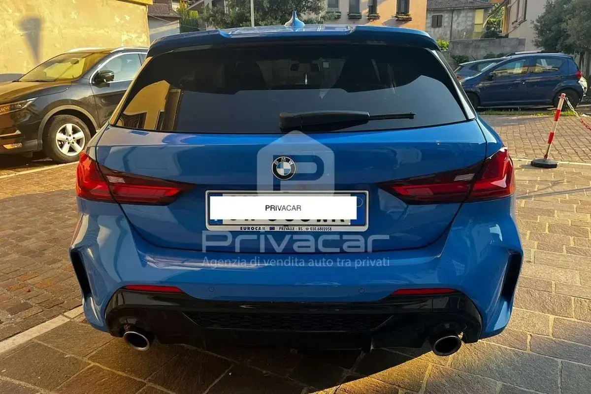 Usata BMW M135 Comfort Edition 306 CV (225 kW) 2023 Blu Utilitaria