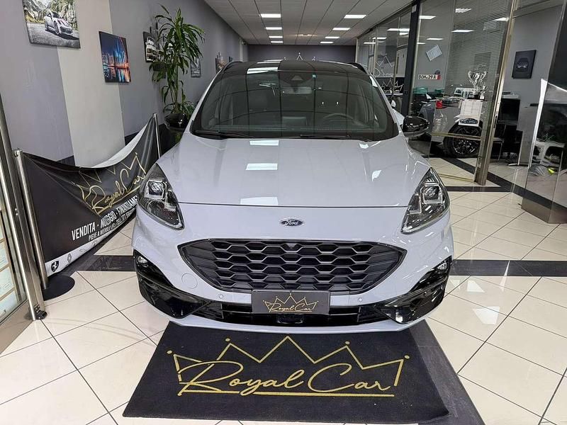 Usata Ford Kuga ST-Line 152 CV (111 kW) 2023 Grigio SUV