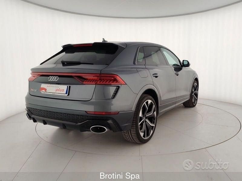 Usata Audi Q8 Ambiente 600 CV (441 kW) 2023 Grigio SUV