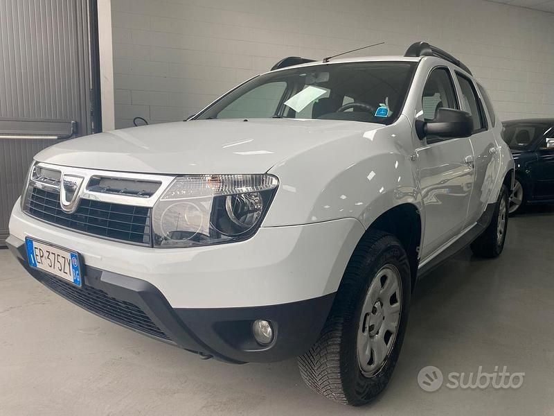 Bianco Usata 2013 Dacia Duster Station wagon | 5900 € (Super prezzo) - Immagine 1/4