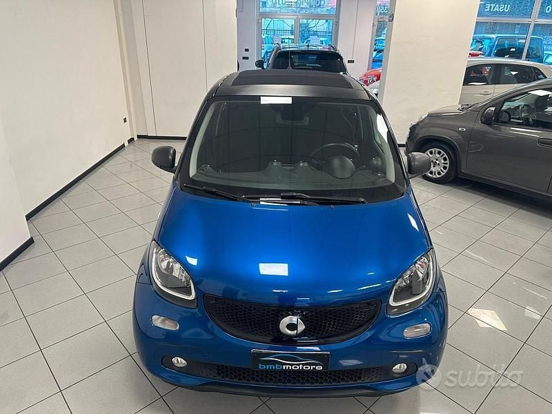 Usata Smart ForTwo Cabrio Brabus 71 CV (52 kW) 2019 Blu Cabrio