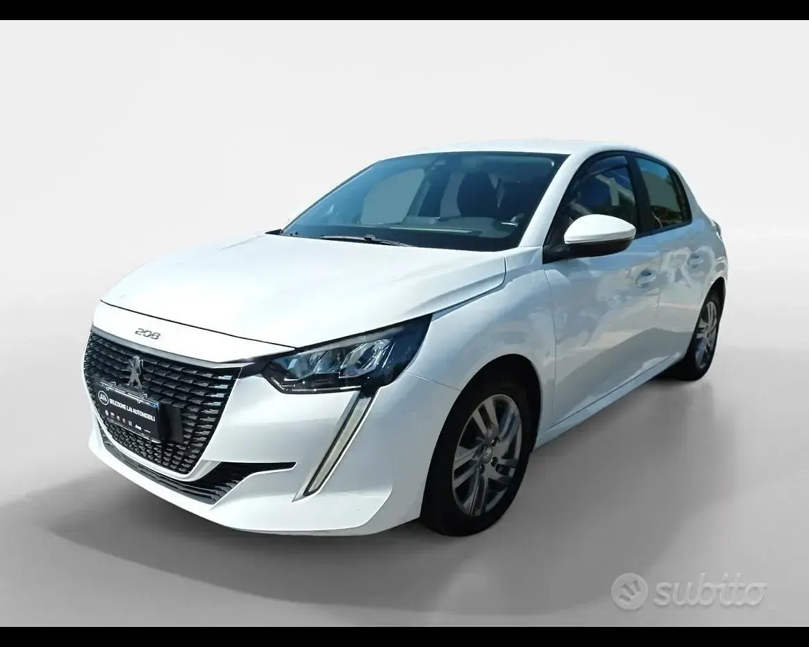 Usata Peugeot 208 Active 102 CV (75 kW) 2021 Bianco Utilitaria