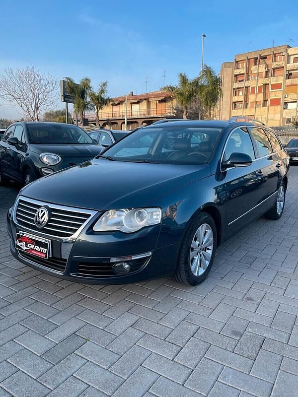 Blu Usata 2006 VW Passat Station wagon | 3900 € (Molto cara) - Immagine 1/4