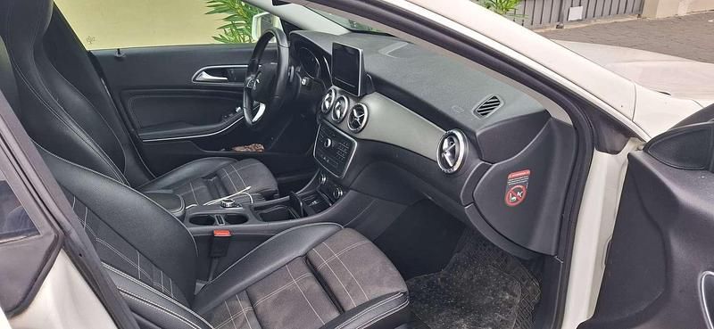 Usata Mercedes CLA200 Edition 136 CV (100 kW) 2016 Bianco Berlina