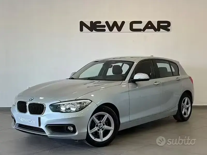 Usata BMW 118 Efficient Dynamics 150 CV (110 kW) 2016 Grigio Utilitaria