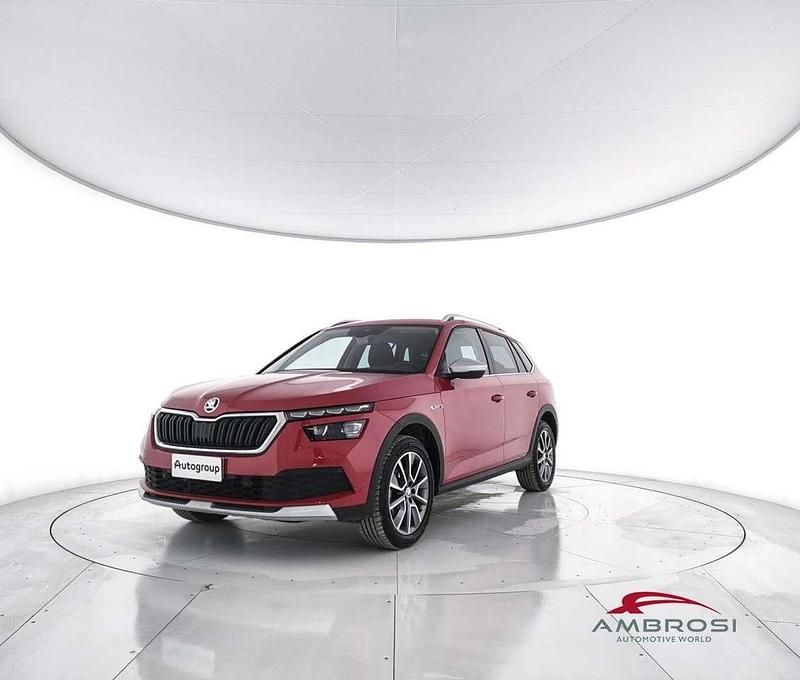 Rosso Usata 2021 Skoda Kamiq Style SUV | 12.300 € (Super prezzo) - Immagine 1/4