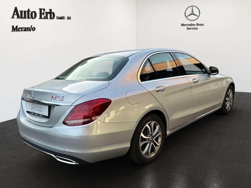 Usata Mercedes C220 Business 170 CV (125 kW) 2018 Argento Berlina