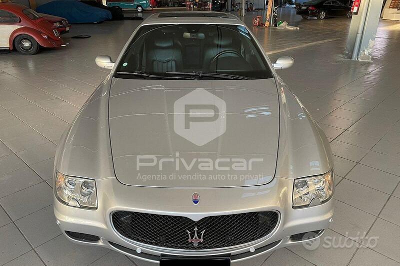 Usato 2006 Maserati Quattroporte 4.2 Benzin 400 CV (28.000 €)