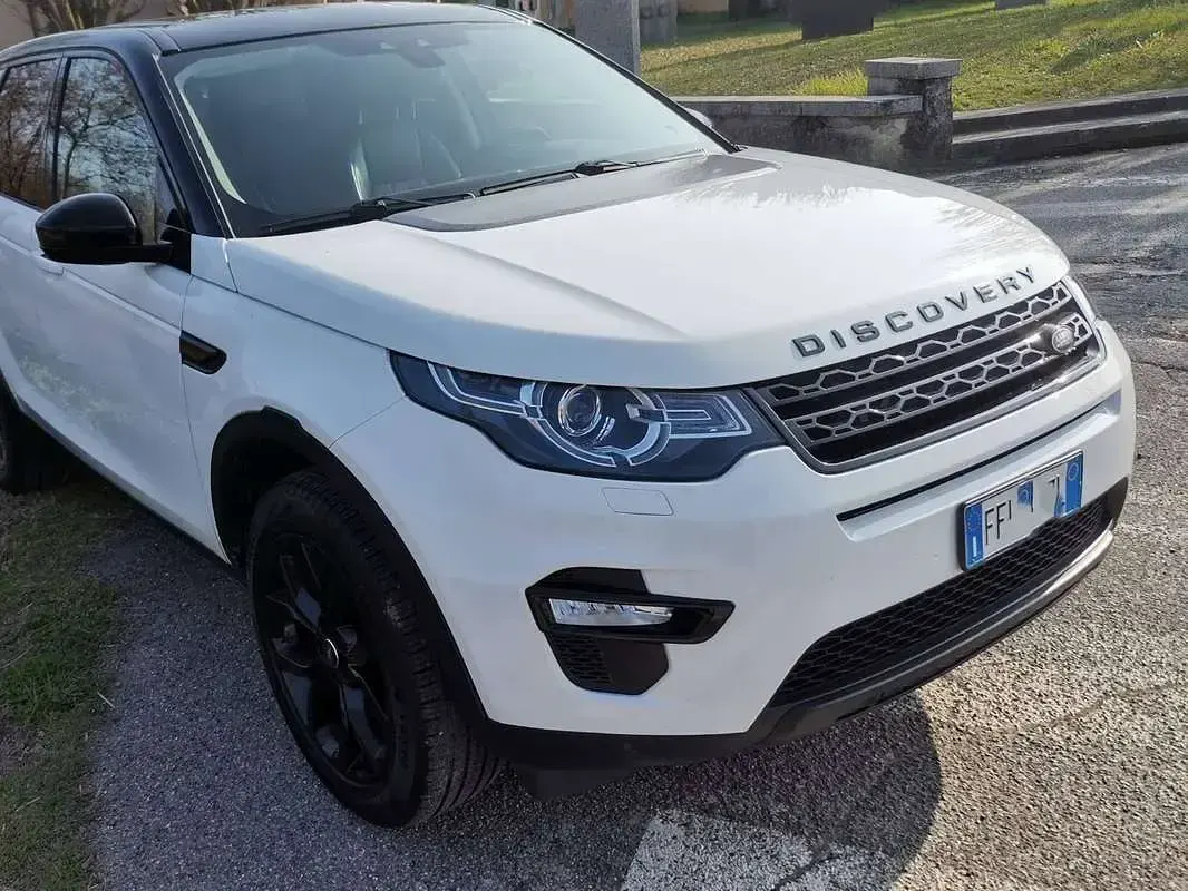 Usata Land Rover Discovery Sport HSE 179 CV (131 kW) 2016 Bianco SUV
