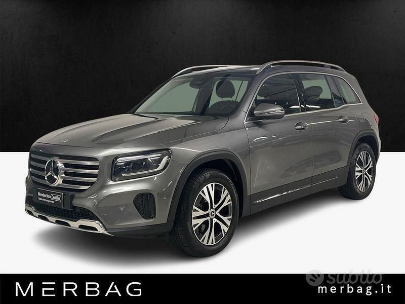 Grigio Usata 2024 Mercedes GLB180 Advanced SUV | 36.900 € (Ottimo prezzo) - Immagine 1/4