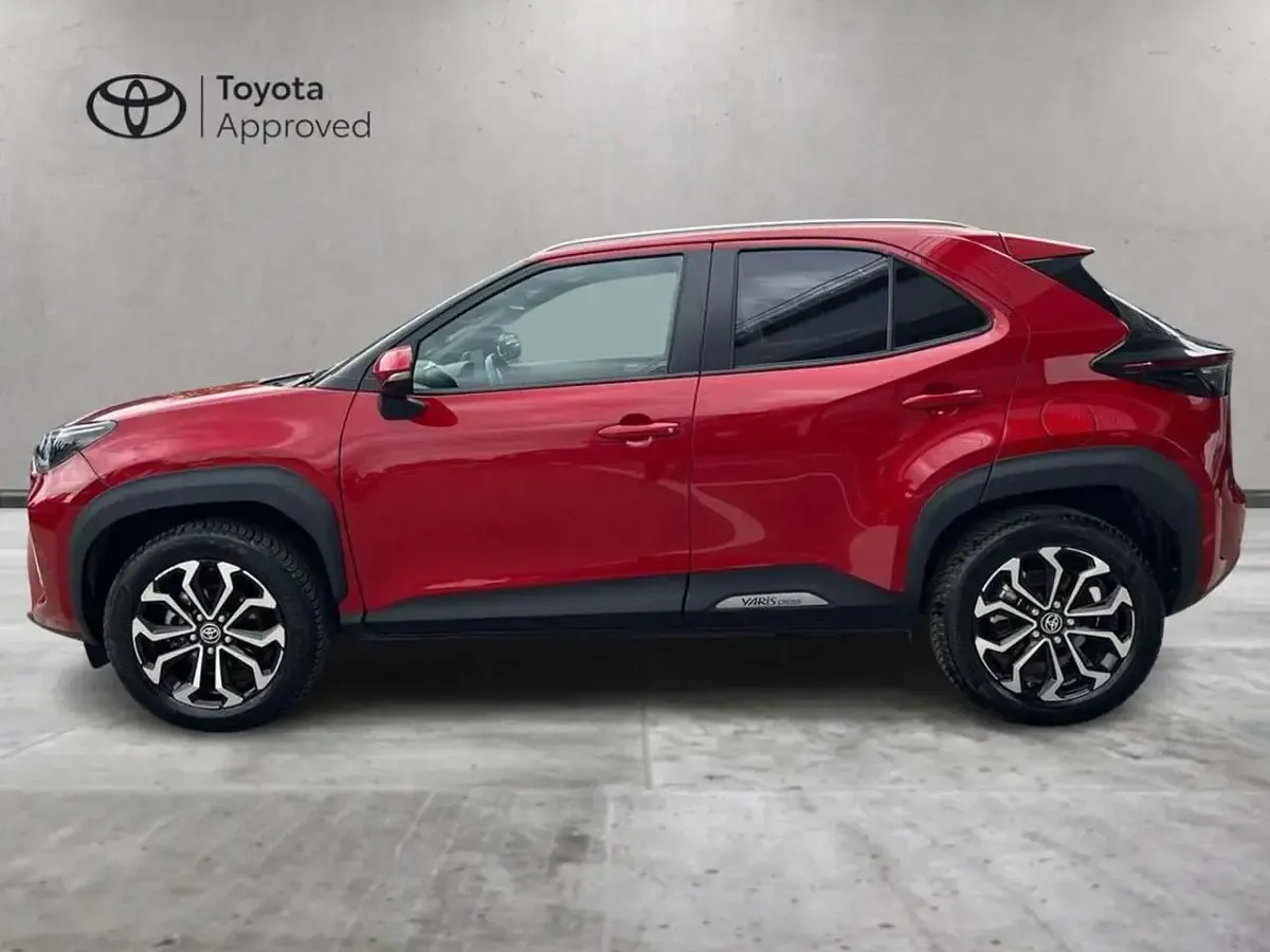 Usata Toyota Yaris Trend 92 CV (67 kW) 2022 Other Utilitaria