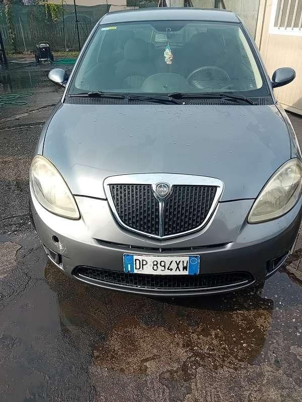 Usata Lancia Ypsilon 60 CV (44 kW) 2008 Utilitaria