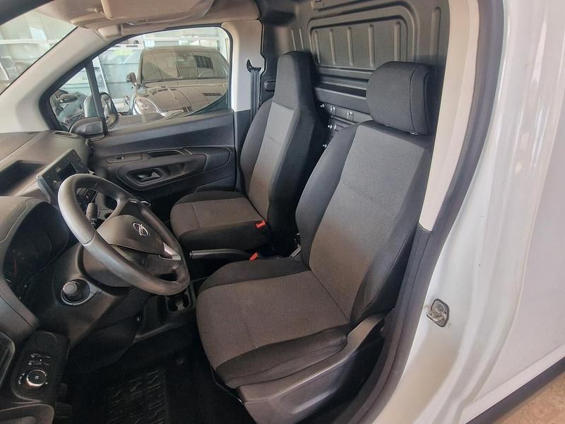 Usata Opel Combo 100 CV (73 kW) 2020 Bianco Monovolume