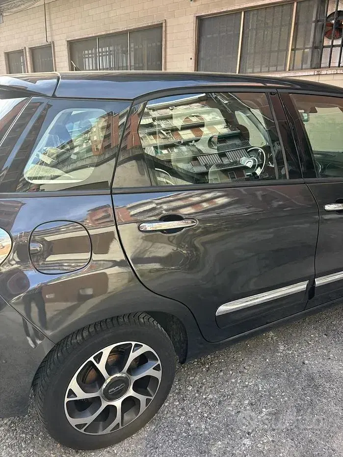 Usata Fiat 500L Pop Star 95 CV (69 kW) 2018 Grigio Monovolume