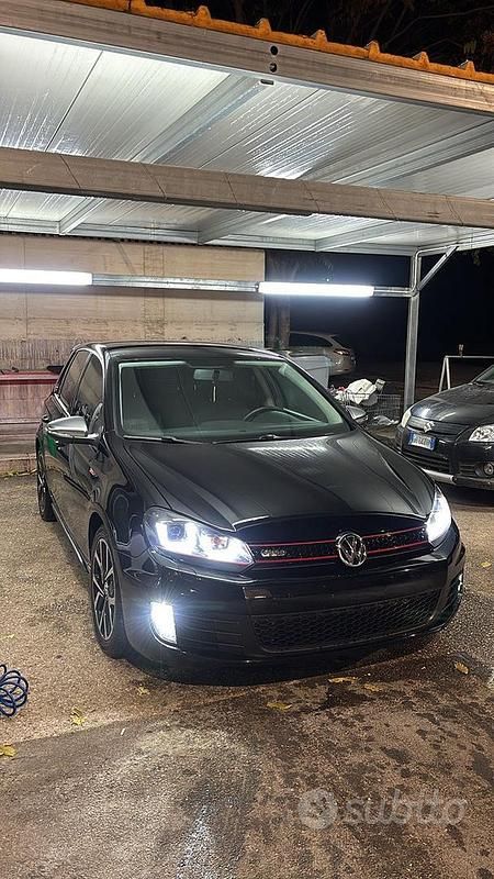Usata VW Golf VI 110 CV (80 kW) 2010 Nero Utilitaria