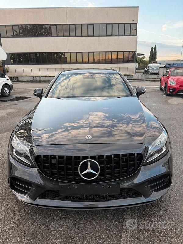 Usata Mercedes C43 AMG AMG 390 CV (286 kW) 2019 Grigio Coupé
