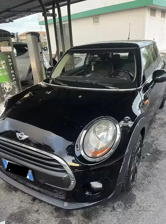 Usata Mini One D 116 CV (85 kW) 2015 Nero Utilitaria