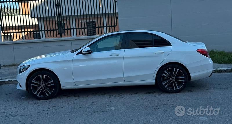 Usata Mercedes C220 Exclusive 170 CV (125 kW) 2015 Berlina