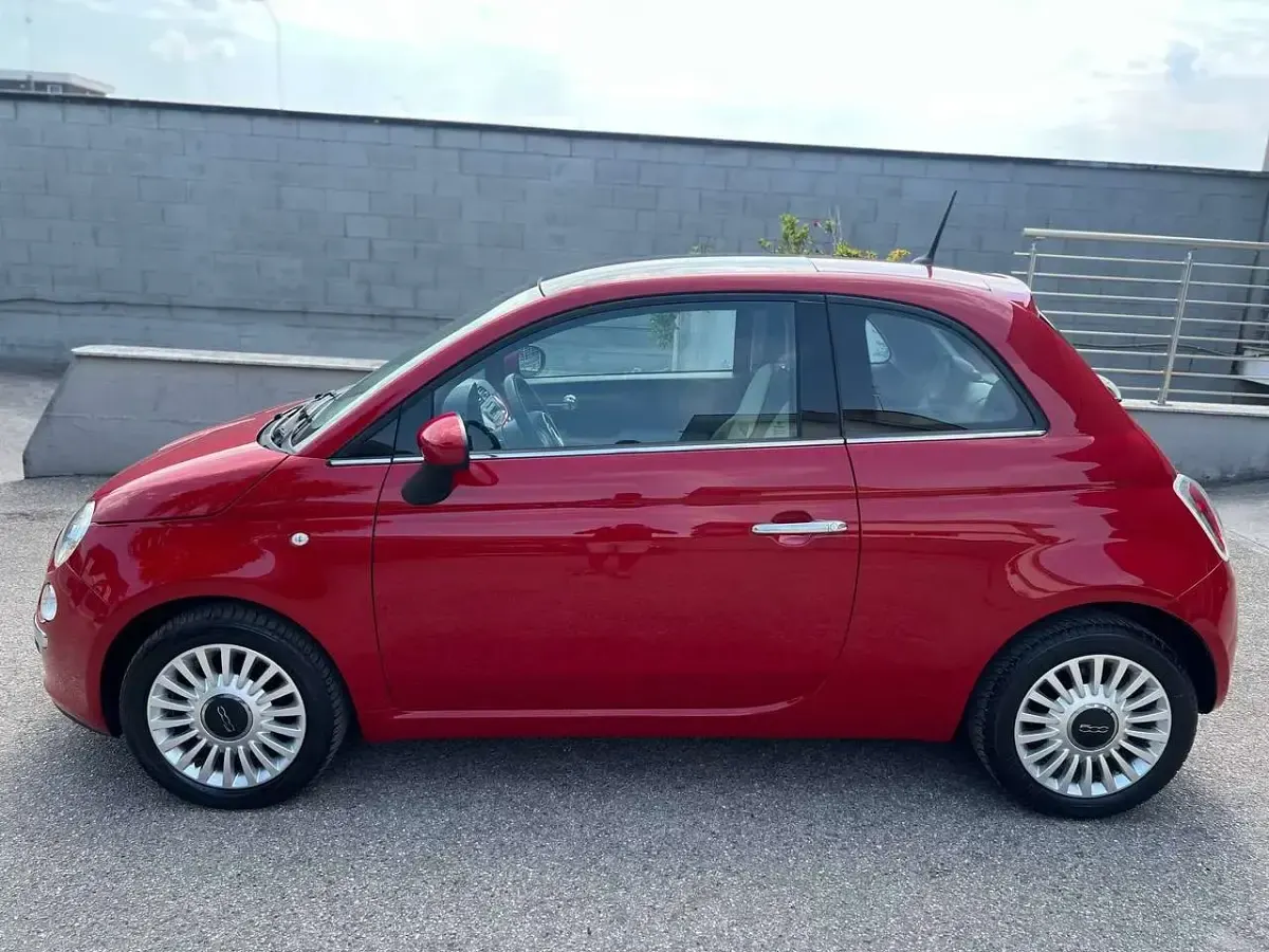 Usata Fiat 500 Lounge 95 CV (69 kW) 2012 Rosso Utilitaria