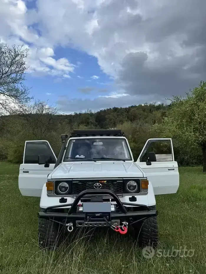 Usata Toyota Land Cruiser 90 CV (66 kW) 1990 Bianco SUV