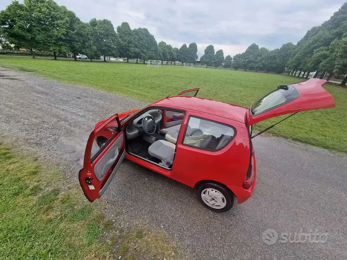 Occasion Fiat 600 54 ch (39 kW) 2010 Rouge Citadine