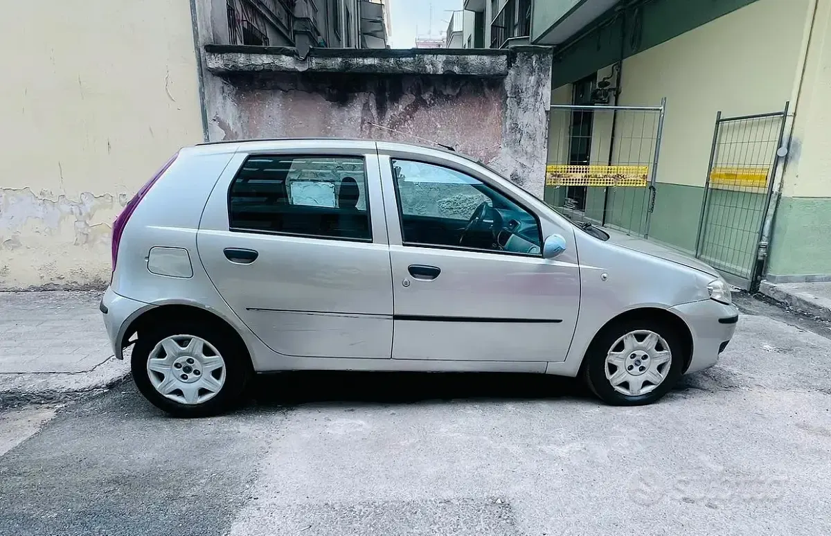 Usata Fiat Punto 2006 Grigio Utilitaria
