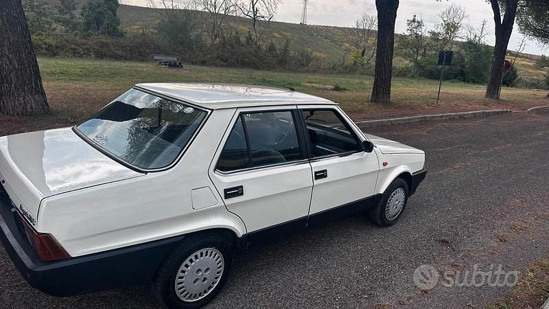 Usata Fiat Regata S 68 CV (50 kW) 1984 Bianco Berlina