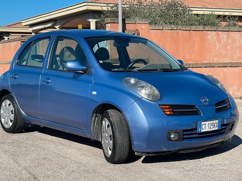 Usata Nissan Micra 80 CV (58 kW) 2004 Blu/azzurro Utilitaria