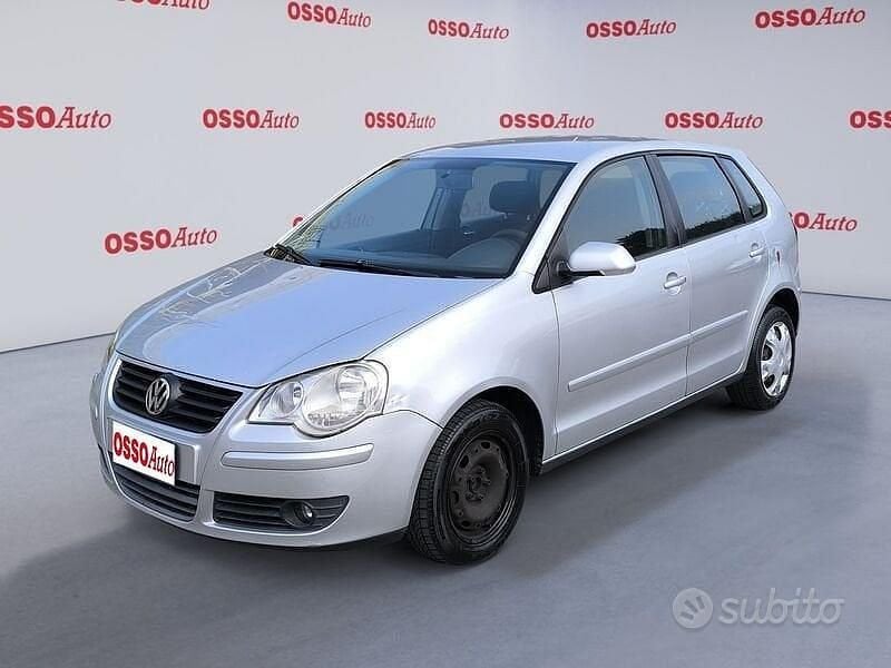 Usata VW Polo 69 CV (50 kW) 2007 Grigio Utilitaria