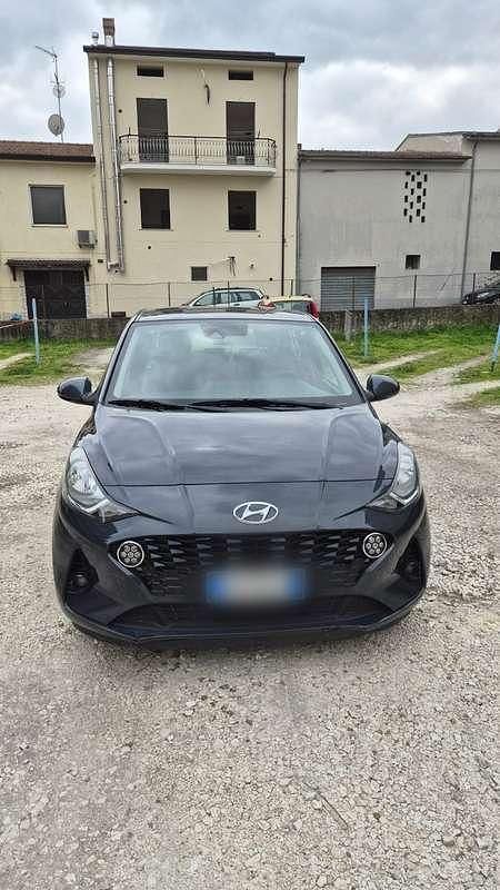 Usata Hyundai i10 67 CV (49 kW) 2022 Utilitaria