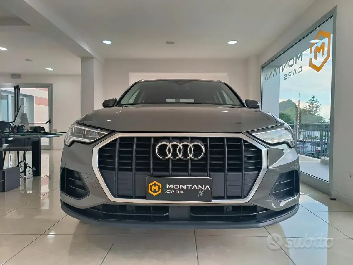 Usata Audi Q3 Business 150 CV (110 kW) 2022 Grigio SUV