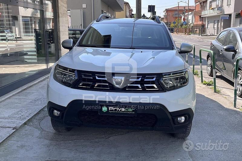 Usata Dacia Duster Essentiel 101 CV (74 kW) 2022 Bianco SUV