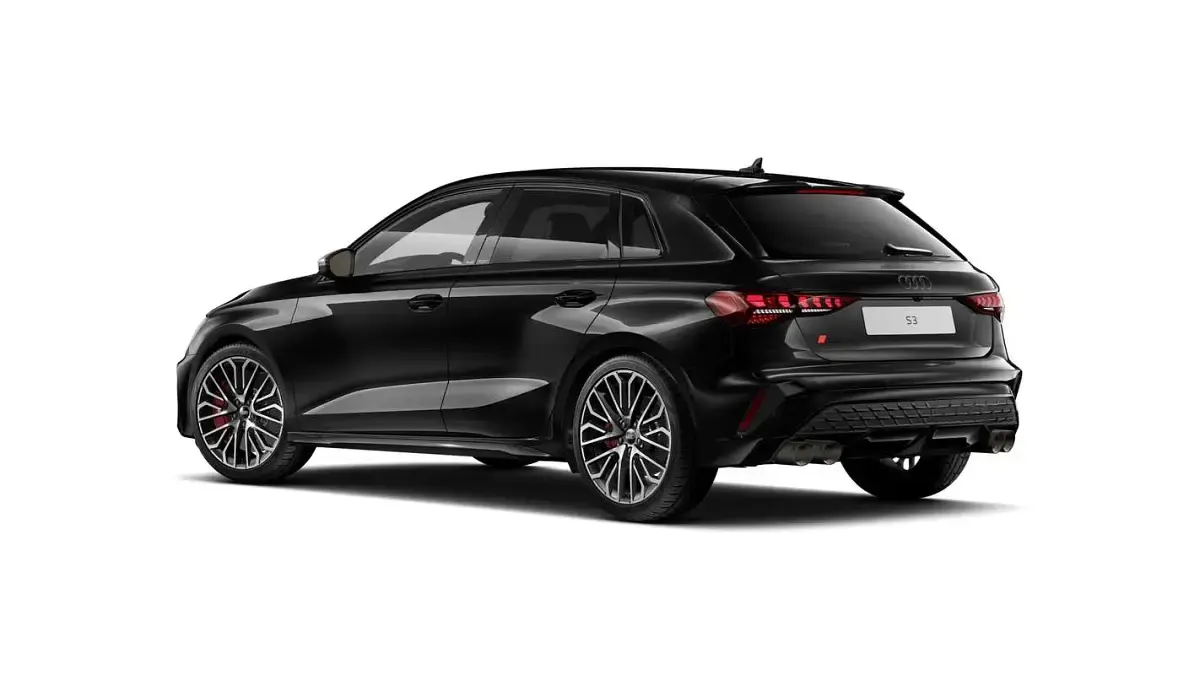 Usata Audi S3 Sport 333 CV (244 kW) 2024 Berlina