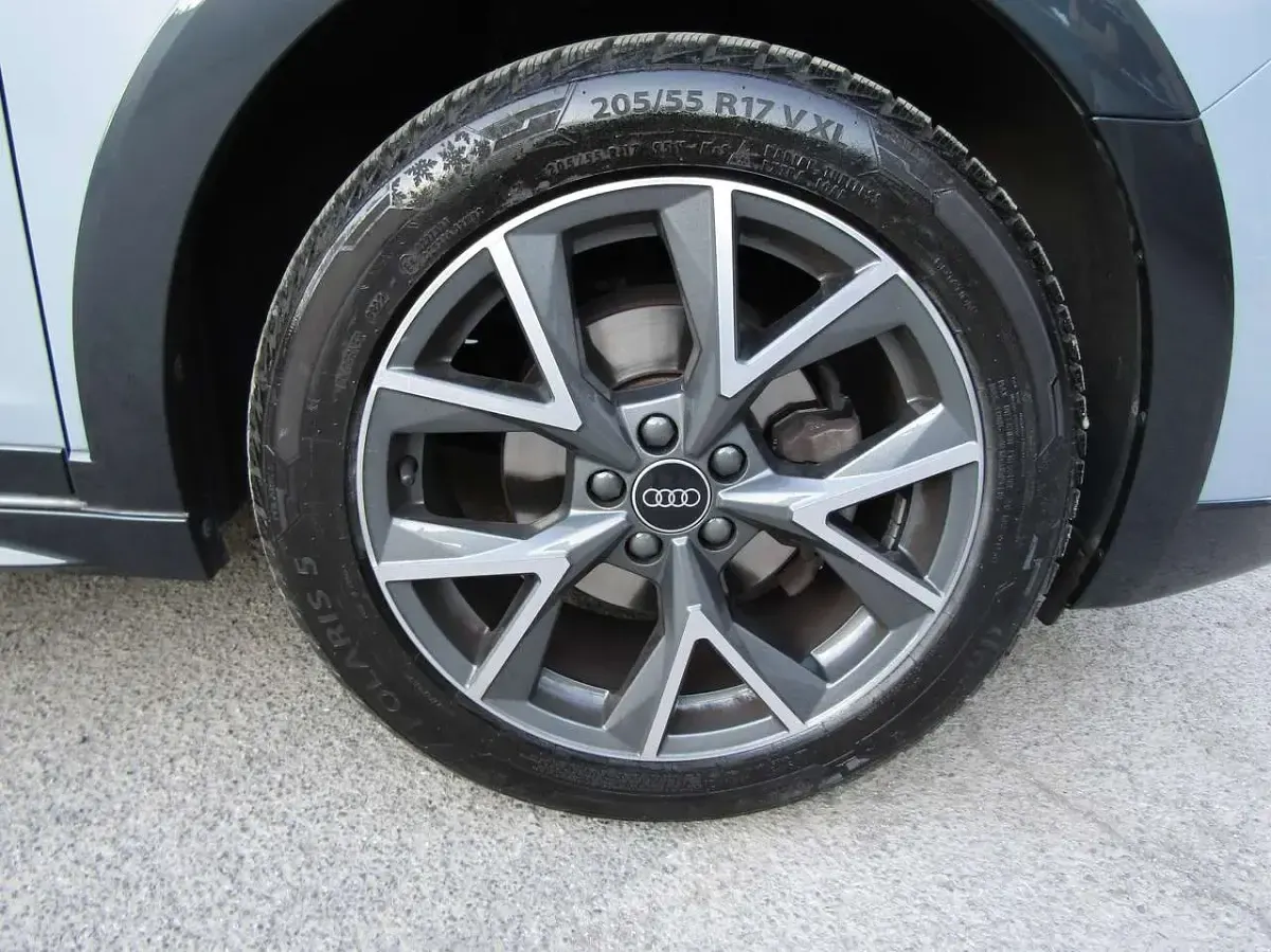 Usata Audi A1 S-Line 110 CV (80 kW) 2023 Aviator grey pearl SUV