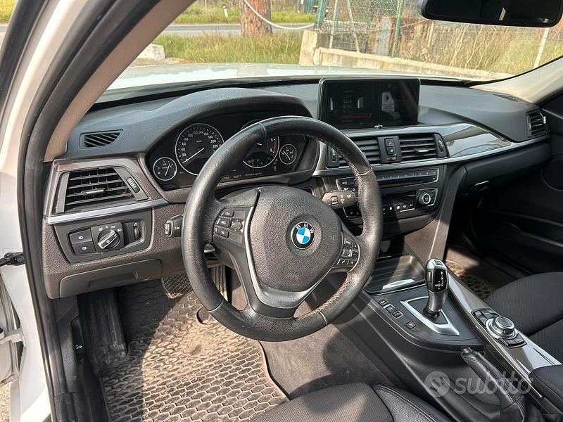 Usata BMW 318 2015 Bianco Station wagon